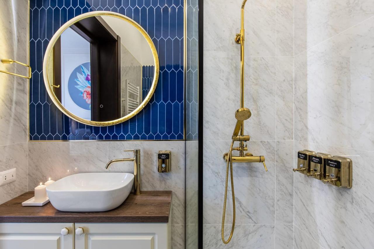 Holt Old Town Luxury Suites Βουκουρέστι Εξωτερικό φωτογραφία
